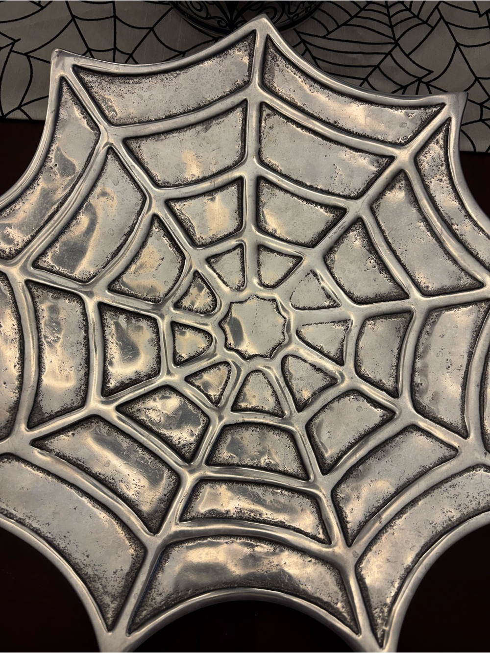 Metallic Silver Spiderweb Platter